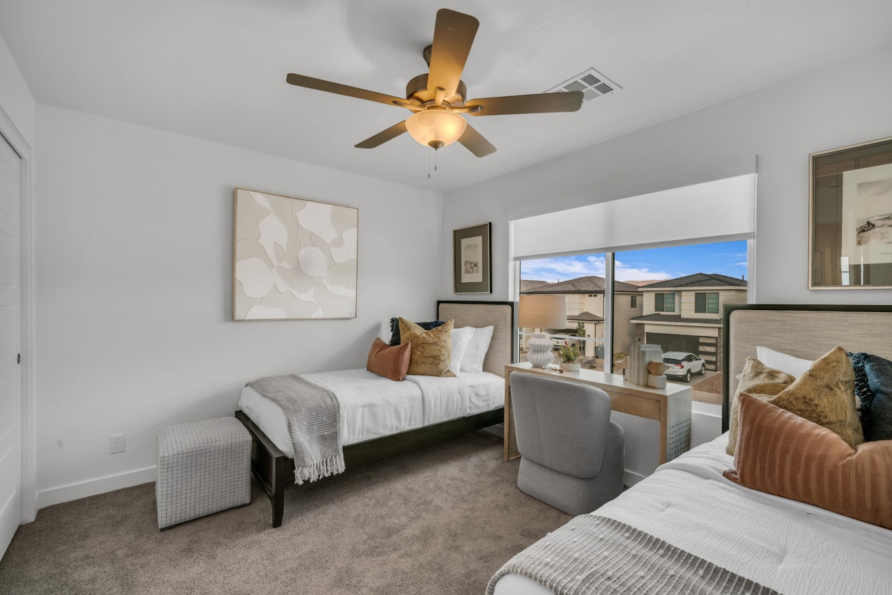 332 S Deep Creek DR Washington, UT 84780 home for sale, MLS#25-264372 - Erika Rogers Photo 25