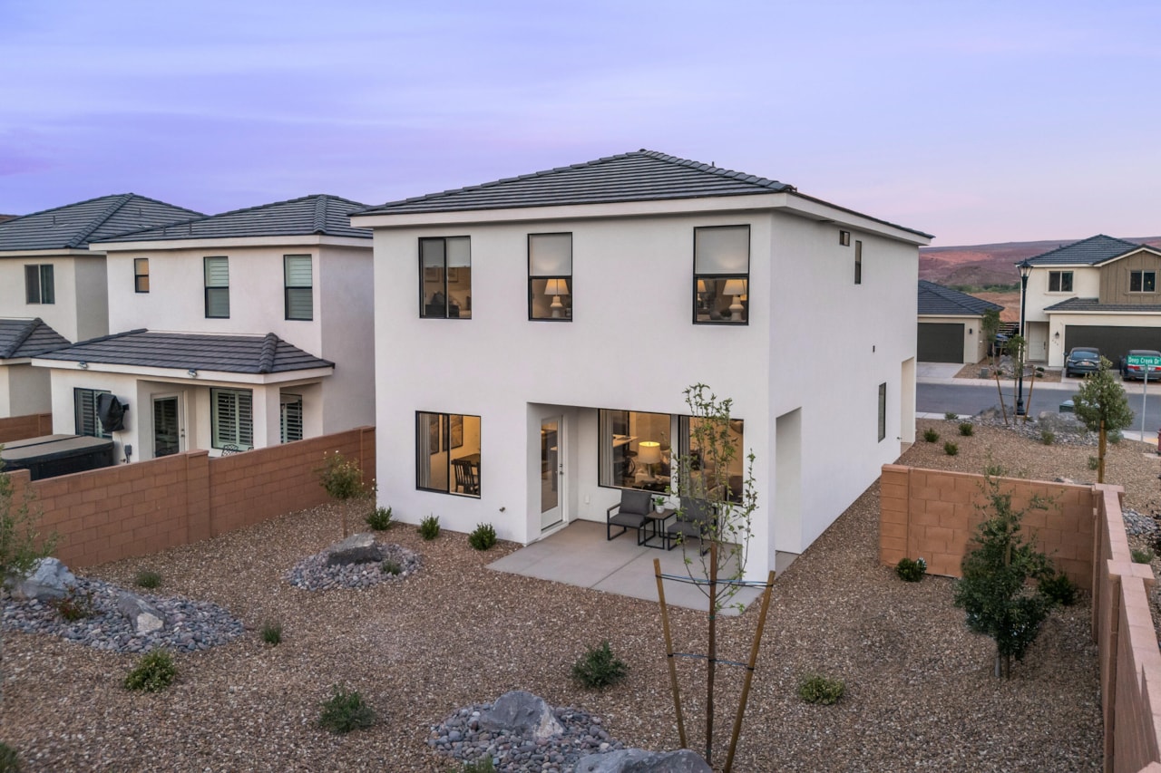 332 S Deep Creek DR Washington, UT 84780 home for sale, MLS#25-264372 - Erika Rogers Photo 39