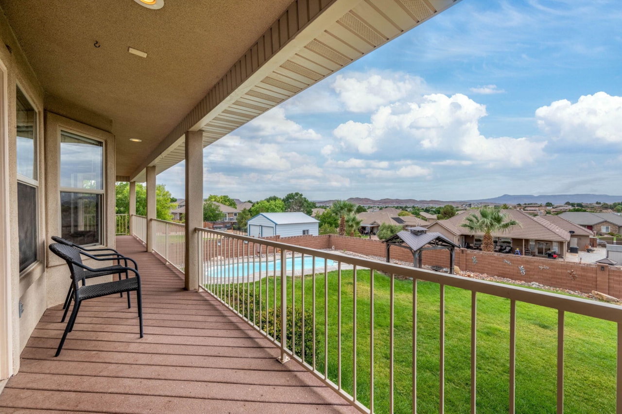 2208 E 2480  S St George, UT 84790 home for sale, MLS#25-263350 - Erika Rogers Photo 33