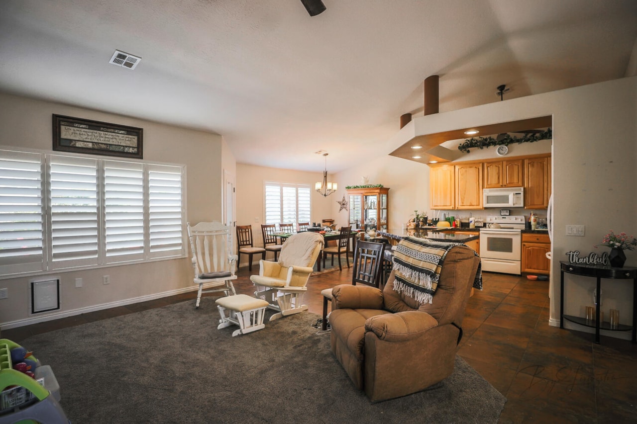 1732 W 540  N #92 St George, UT 84770 home for sale, MLS#25-264417 - Erika Rogers Photo 10