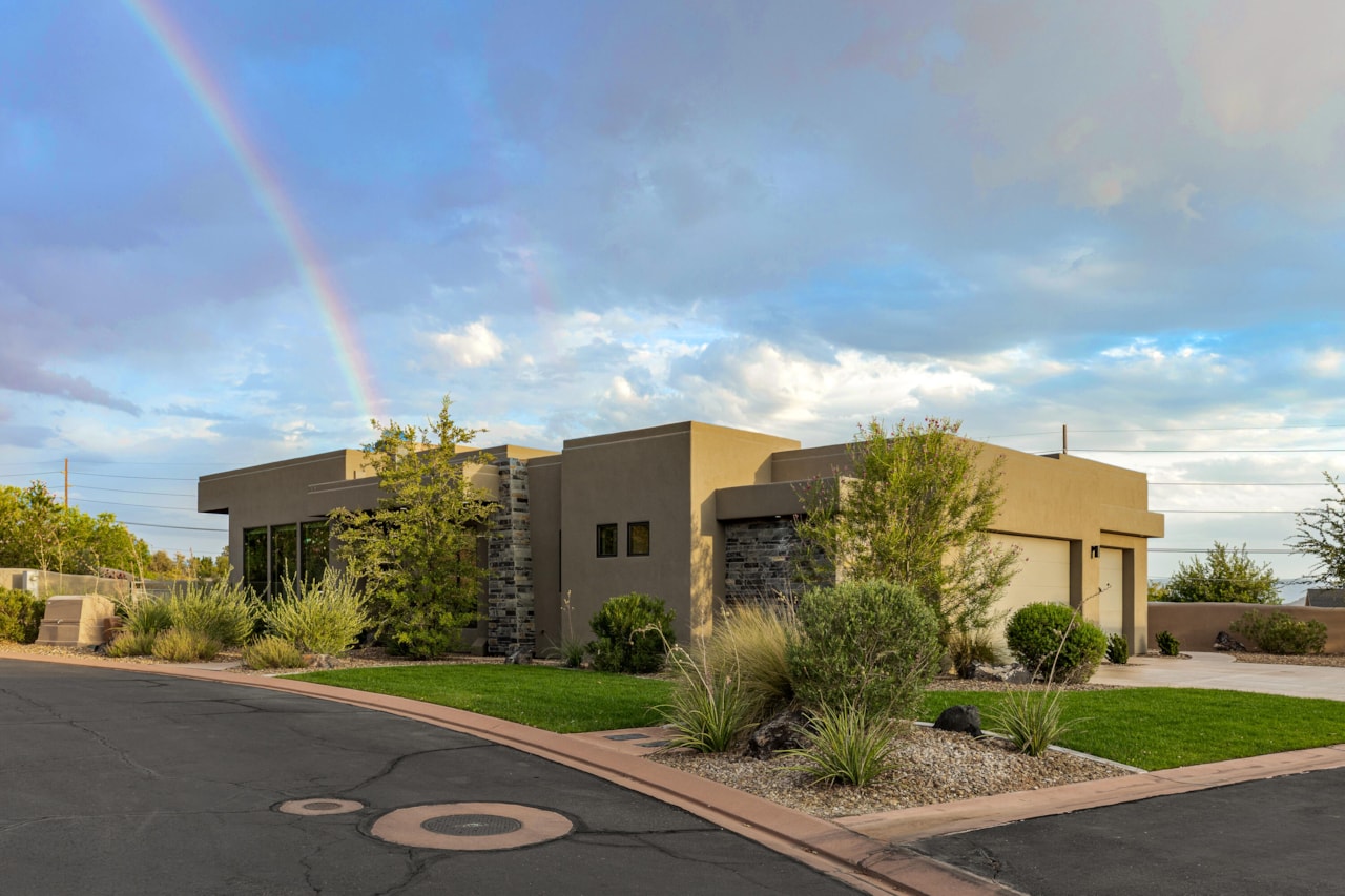 2090 N Tuweap DR #13 St George, UT 84770 home for sale, MLS#25-264462 - Erika Rogers Photo 31