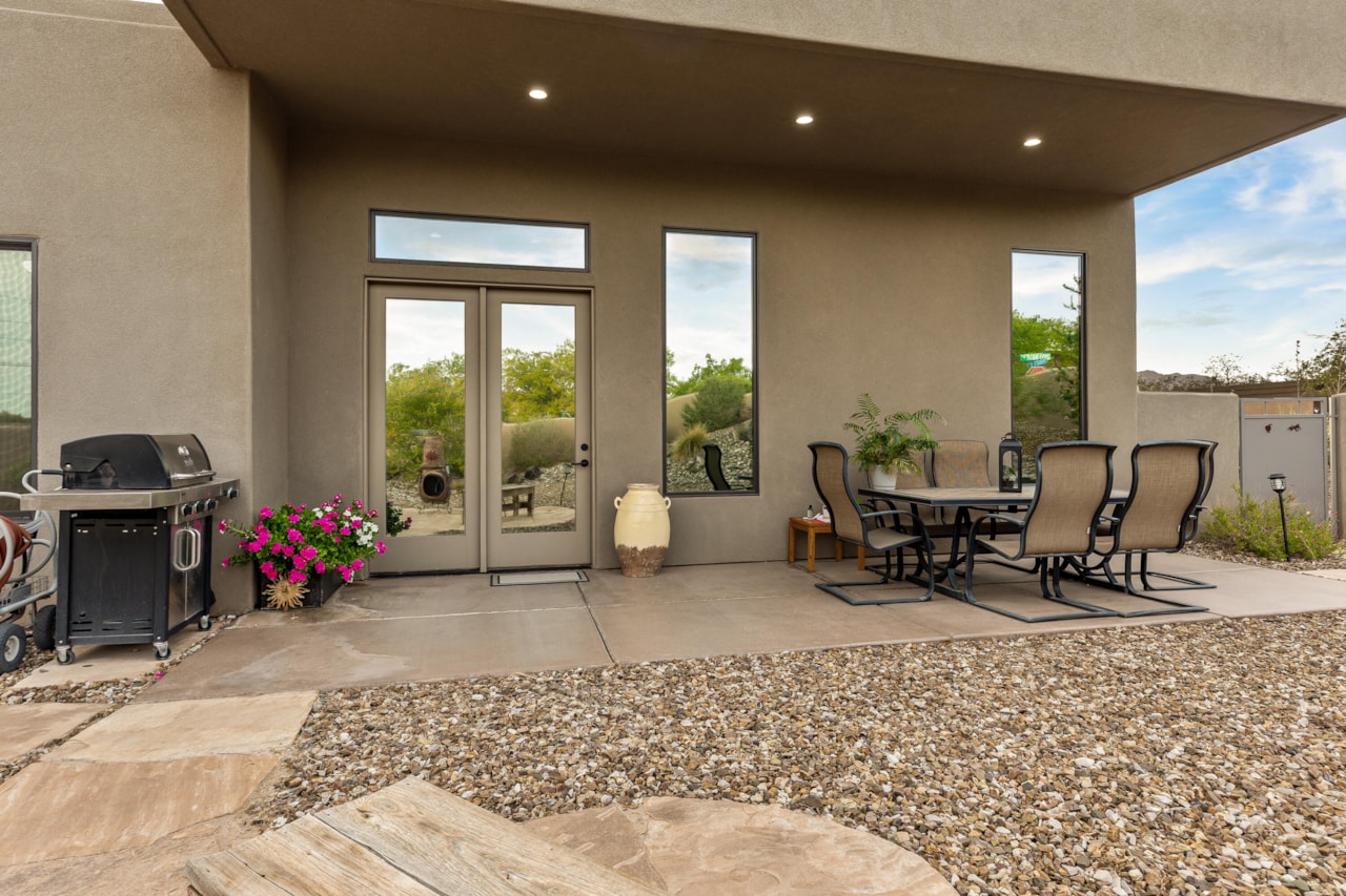 2090 N Tuweap DR #13 St George, UT 84770 home for sale, MLS#25-264462 - Erika Rogers Photo 35