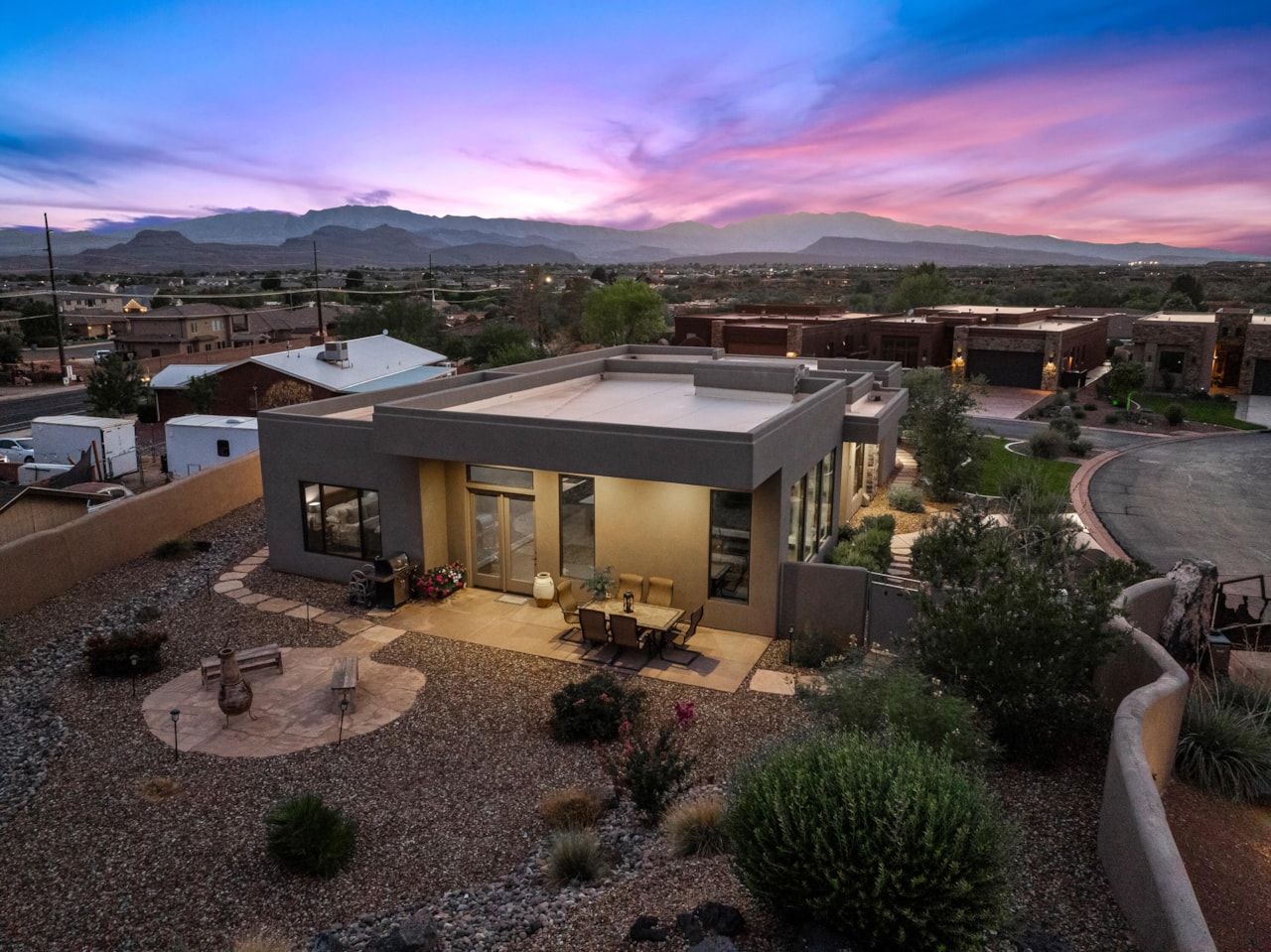 2090 N Tuweap DR #13 St George, UT 84770 home for sale, MLS#25-264462 - Erika Rogers Photo 45