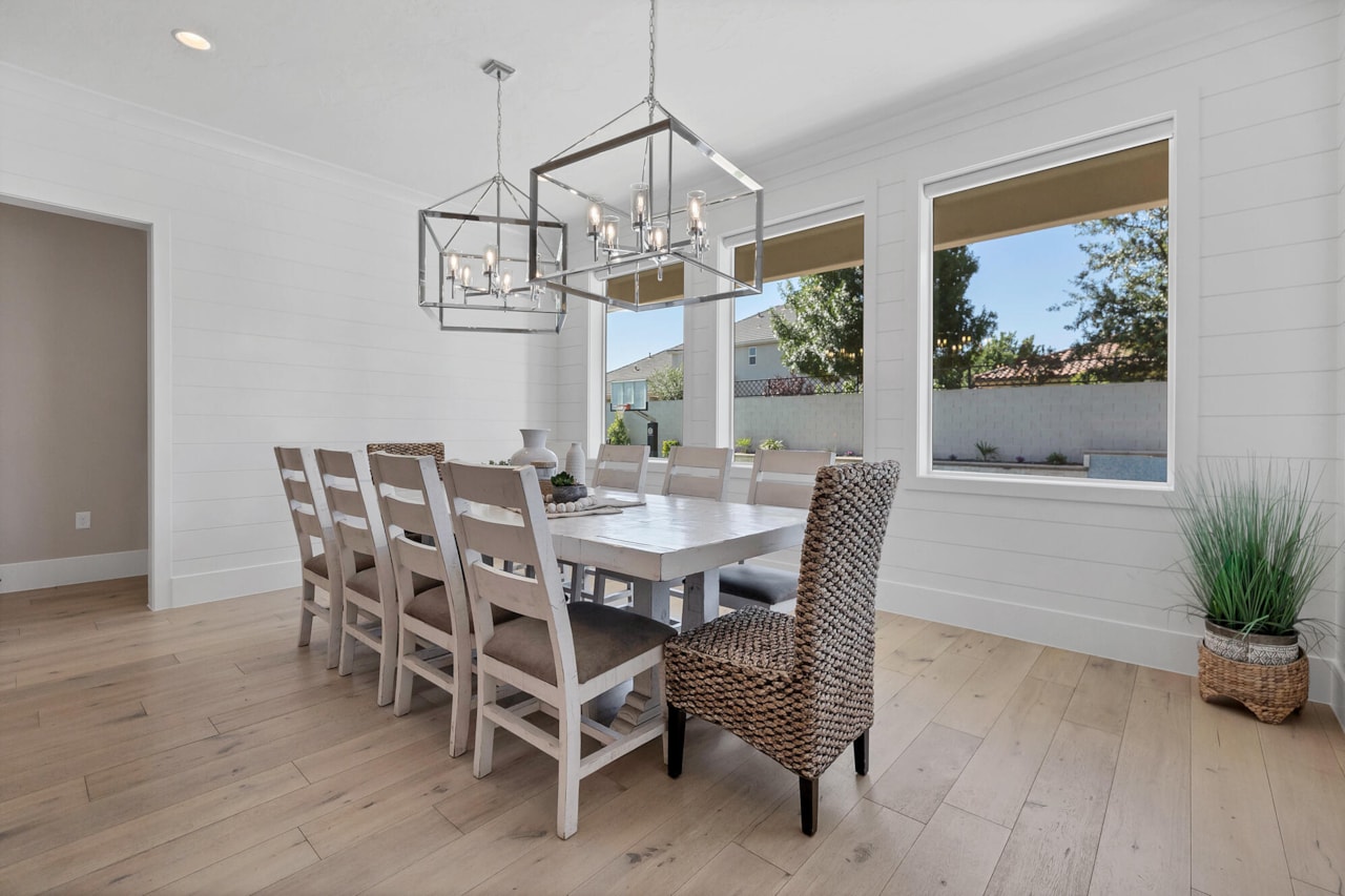 2688 E 1240  S St George, UT 84790 home for sale, MLS#25-264340 - Erika Rogers Photo 21