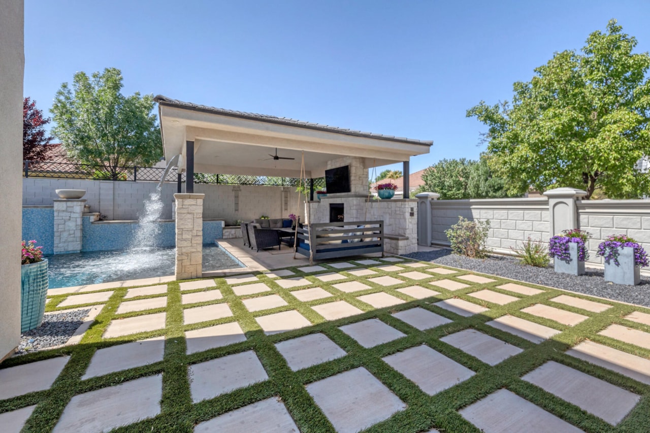 2688 E 1240  S St George, UT 84790 home for sale, MLS#25-264340 - Erika Rogers Photo 69