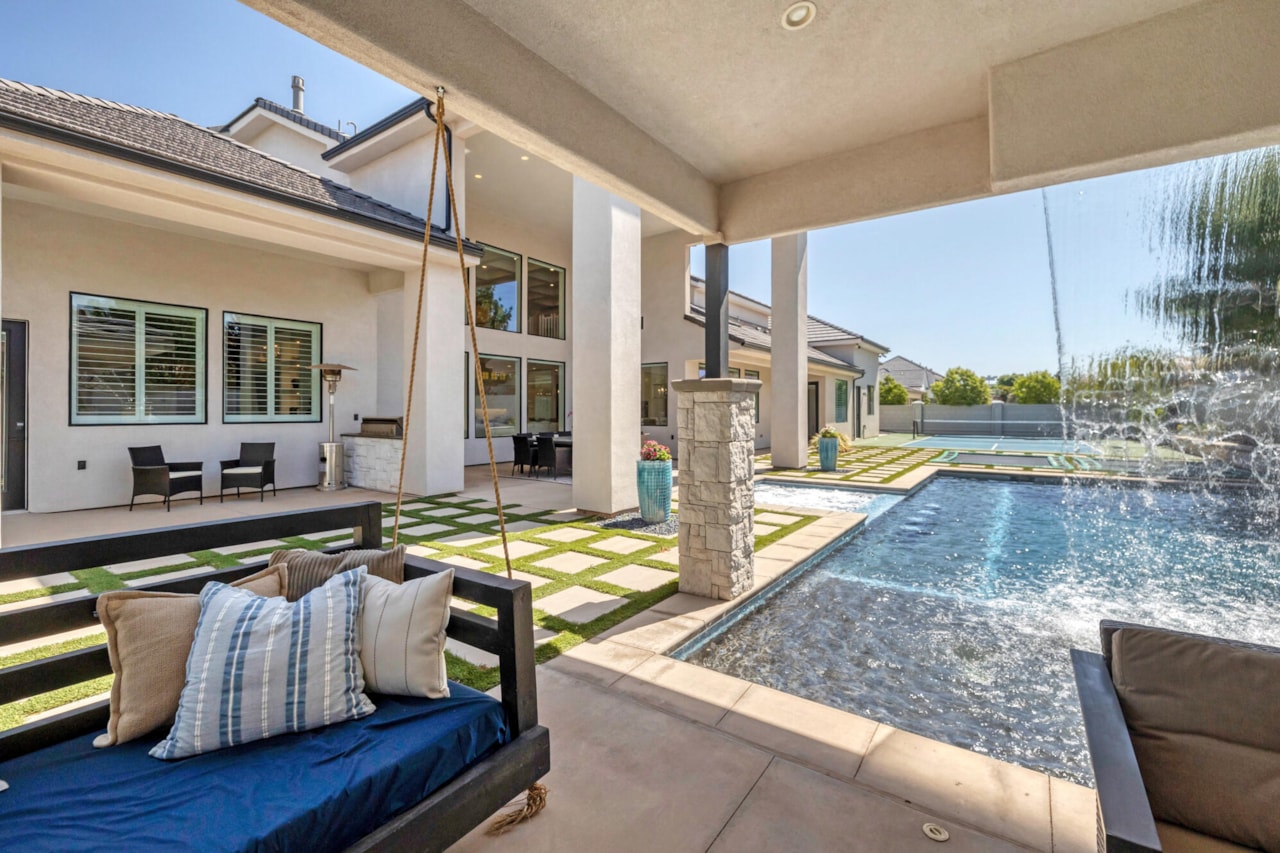 2688 E 1240  S St George, UT 84790 home for sale, MLS#25-264340 - Erika Rogers Photo 72