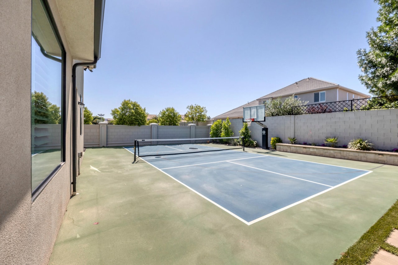 2688 E 1240  S St George, UT 84790 home for sale, MLS#25-264340 - Erika Rogers Photo 80