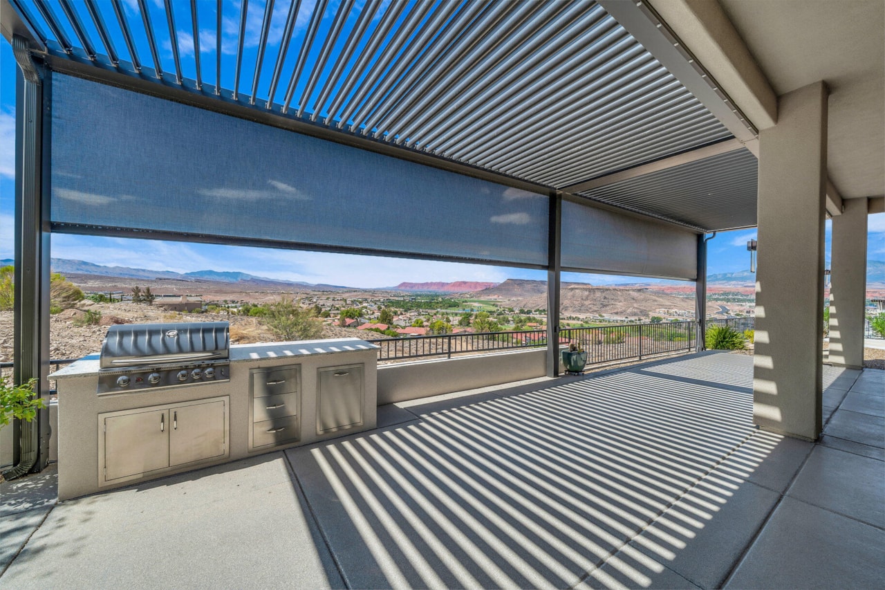 284 W Sir Monte DR St George, UT 84770 home for sale, MLS#25-264558 - Erika Rogers Photo 28