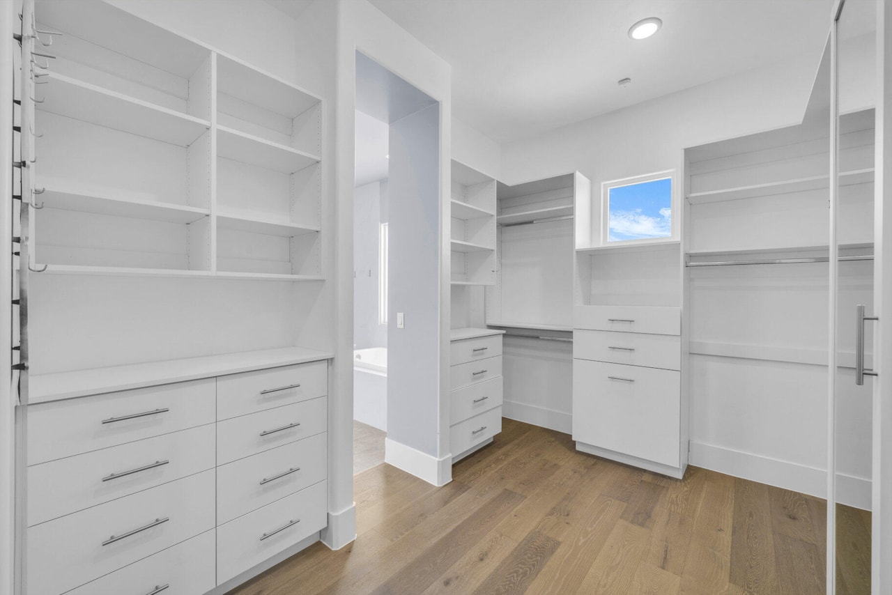 284 W Sir Monte DR St George, UT 84770 home for sale, MLS#25-264558 - Erika Rogers Photo 35