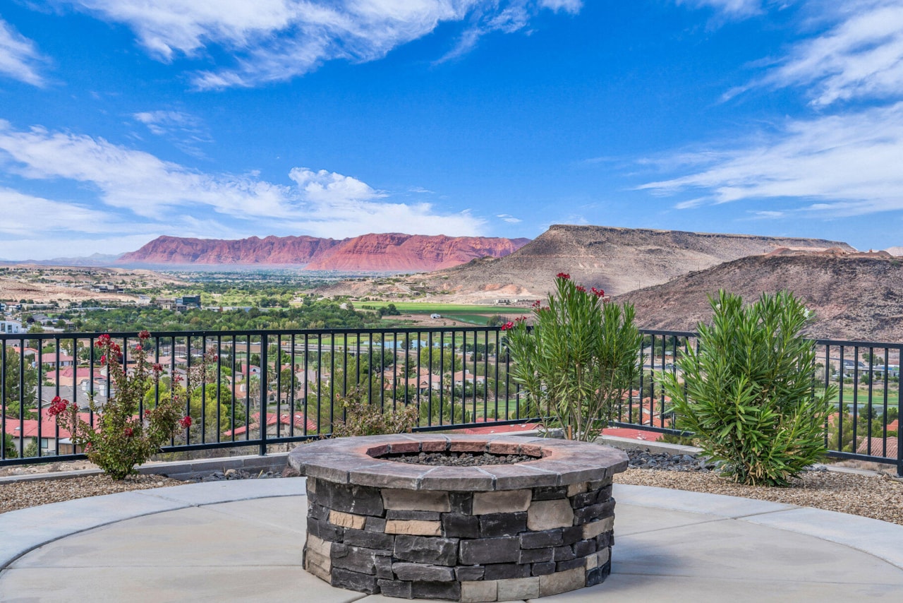 284 W Sir Monte DR St George, UT 84770 home for sale, MLS#25-264558 - Erika Rogers Photo 50