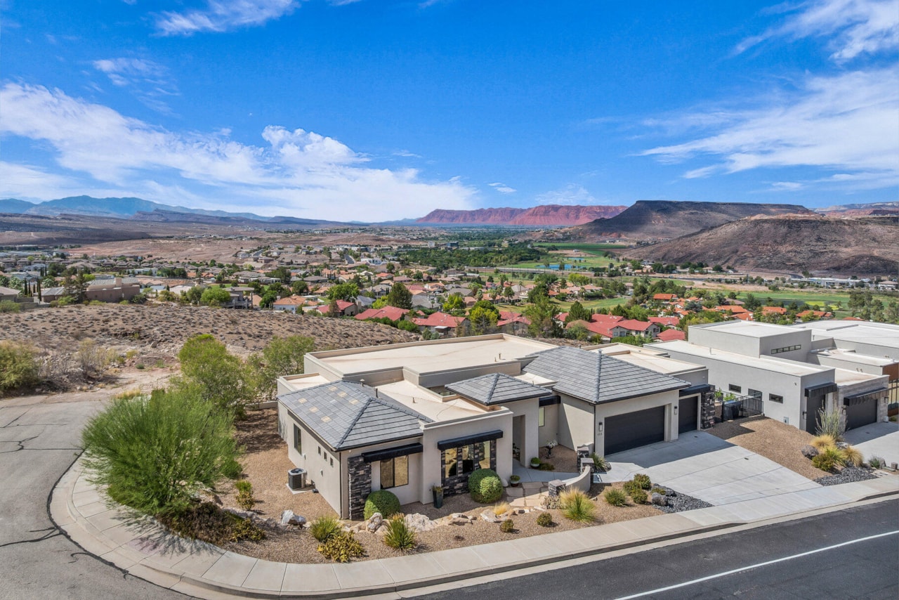 284 W Sir Monte DR St George, UT 84770 home for sale, MLS#25-264558 - Erika Rogers Photo 54