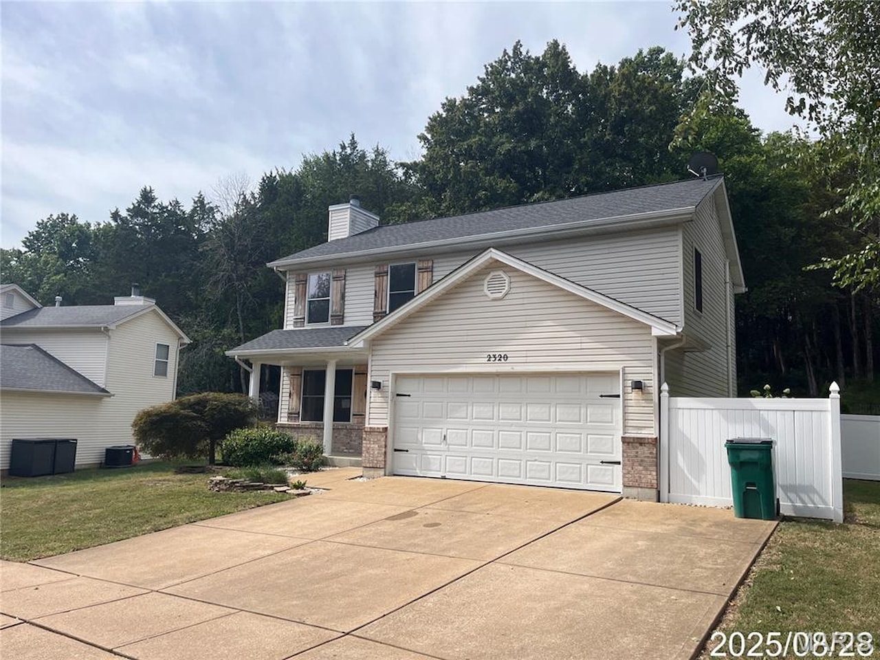 2320 Castlegate Dr Imperial, MO Windsor 63052 | The Gellman Team