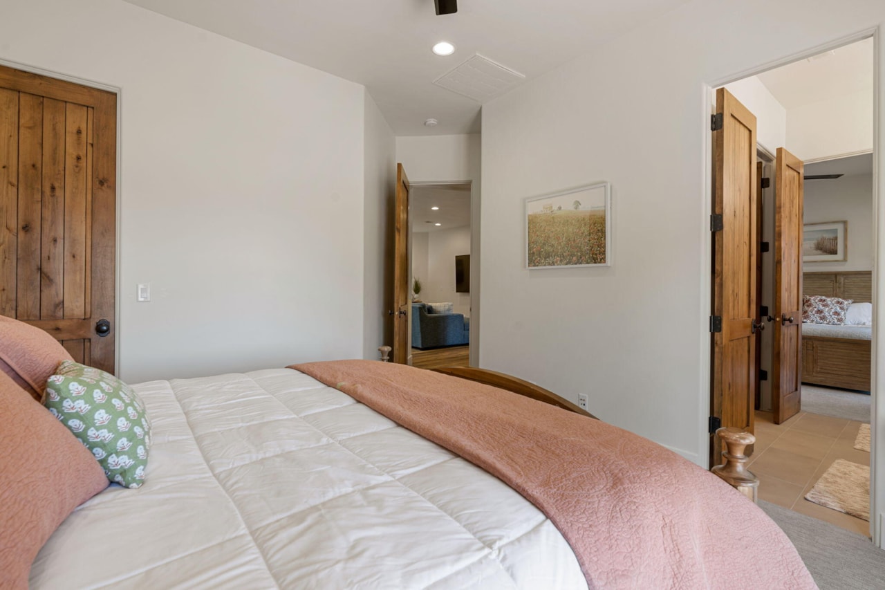 1343 W Cambridge Ave Washington, UT 84780 home for sale, MLS#25-264566 - Erika Rogers Photo 49