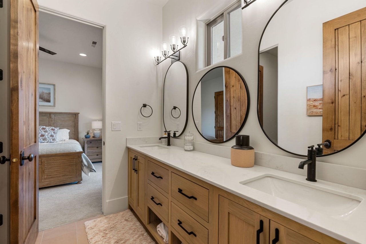 1343 W Cambridge Ave Washington, UT 84780 home for sale, MLS#25-264566 - Erika Rogers Photo 50