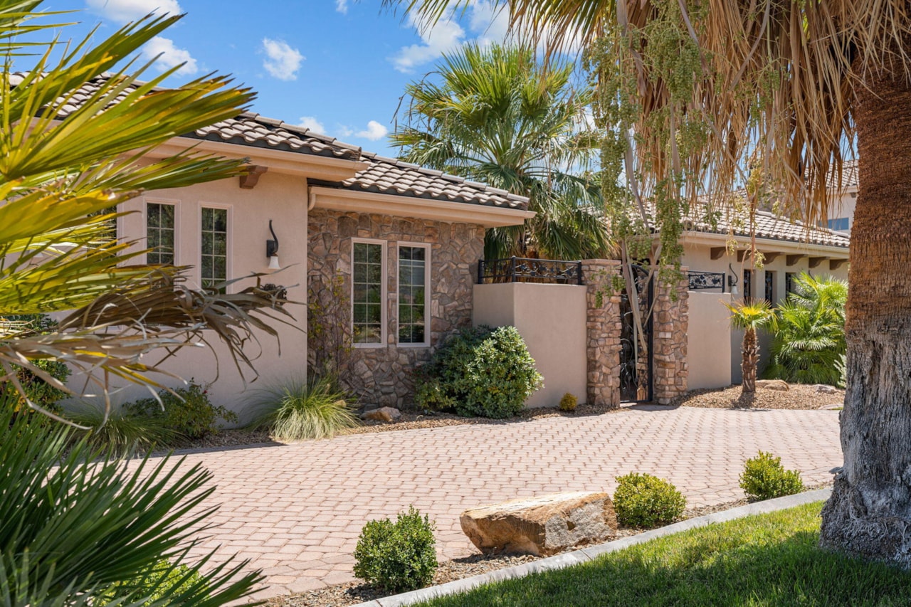 1343 W Cambridge Ave Washington, UT 84780 home for sale, MLS#25-264566 - Erika Rogers Photo 75