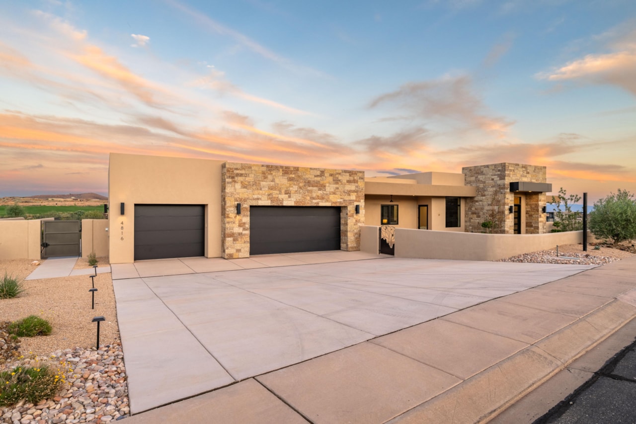 4816 N Petroglyph DR St George, UT 84770 home for sale, MLS#25-264615 - Erika Rogers Photo 7