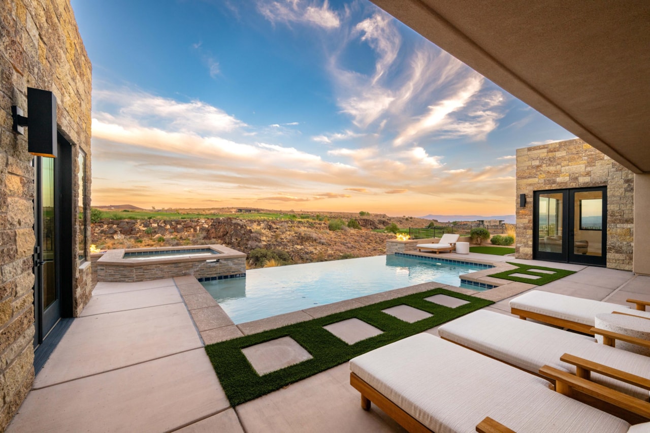 4816 N Petroglyph DR St George, UT 84770 home for sale, MLS#25-264615 - Erika Rogers Photo 62