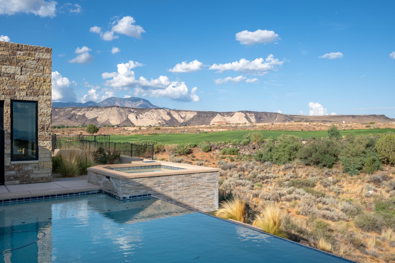 4816 N Petroglyph DR St George, UT 84770 home for sale, MLS#25-264615 - Erika Rogers Photo 68