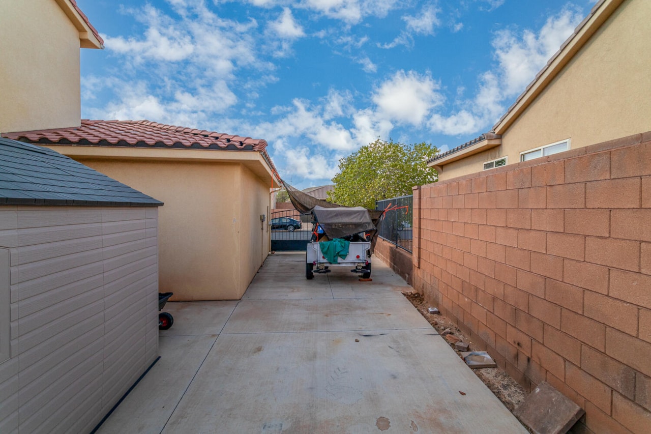 376 E Calgary St George, UT 84790 home for sale, MLS#25-264625 - Erika Rogers Photo 41