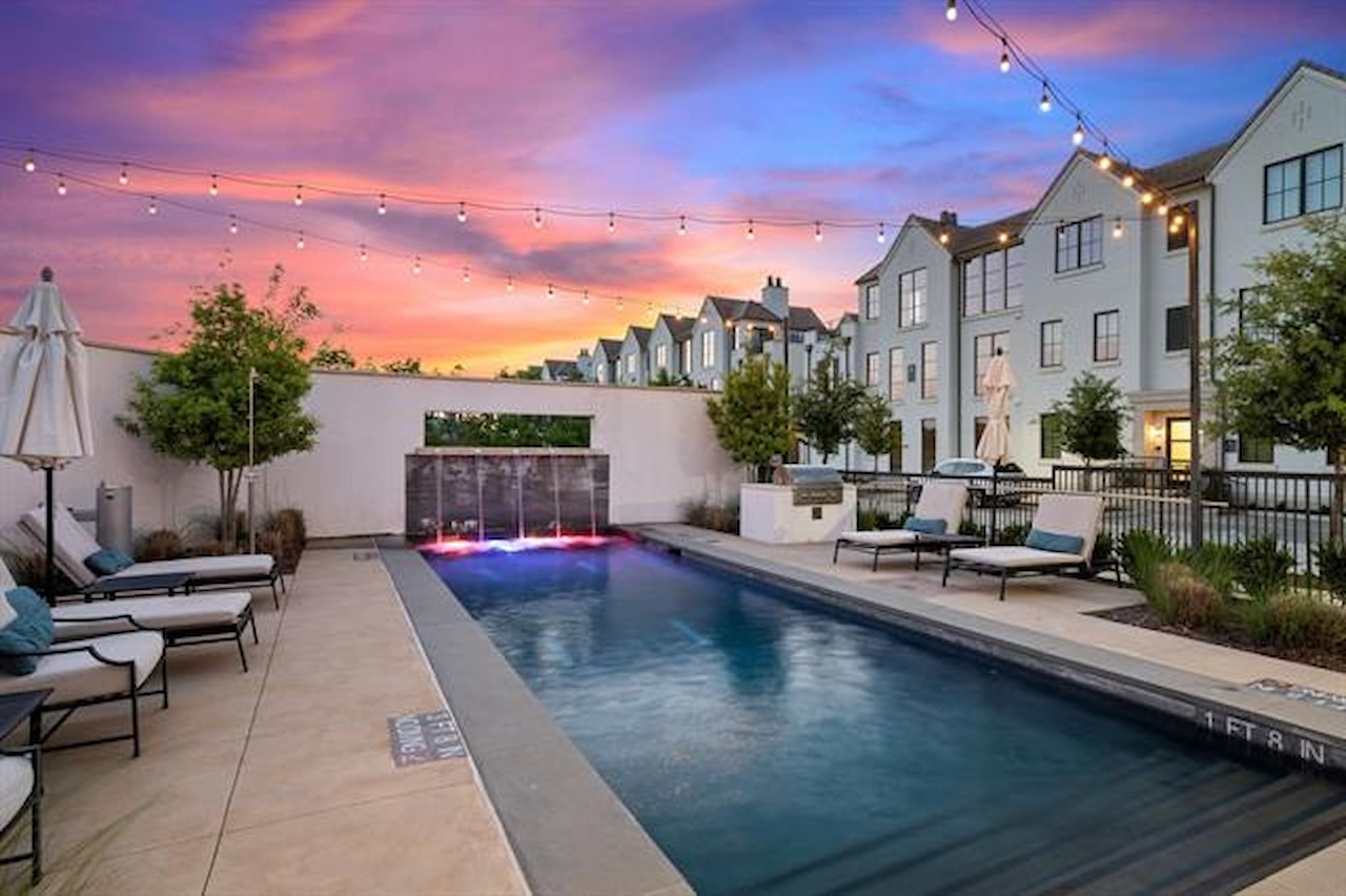 5270 Town and Country Boulevard 216, Frisco, TX 75034 condo for sale