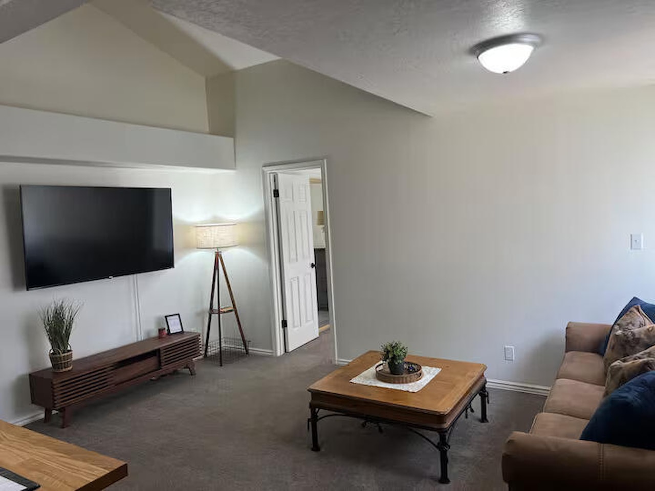 860 S Village #h-8 St George, UT 84770 condo for sale, MLS#25-264582 - Erika Rogers Photo 7