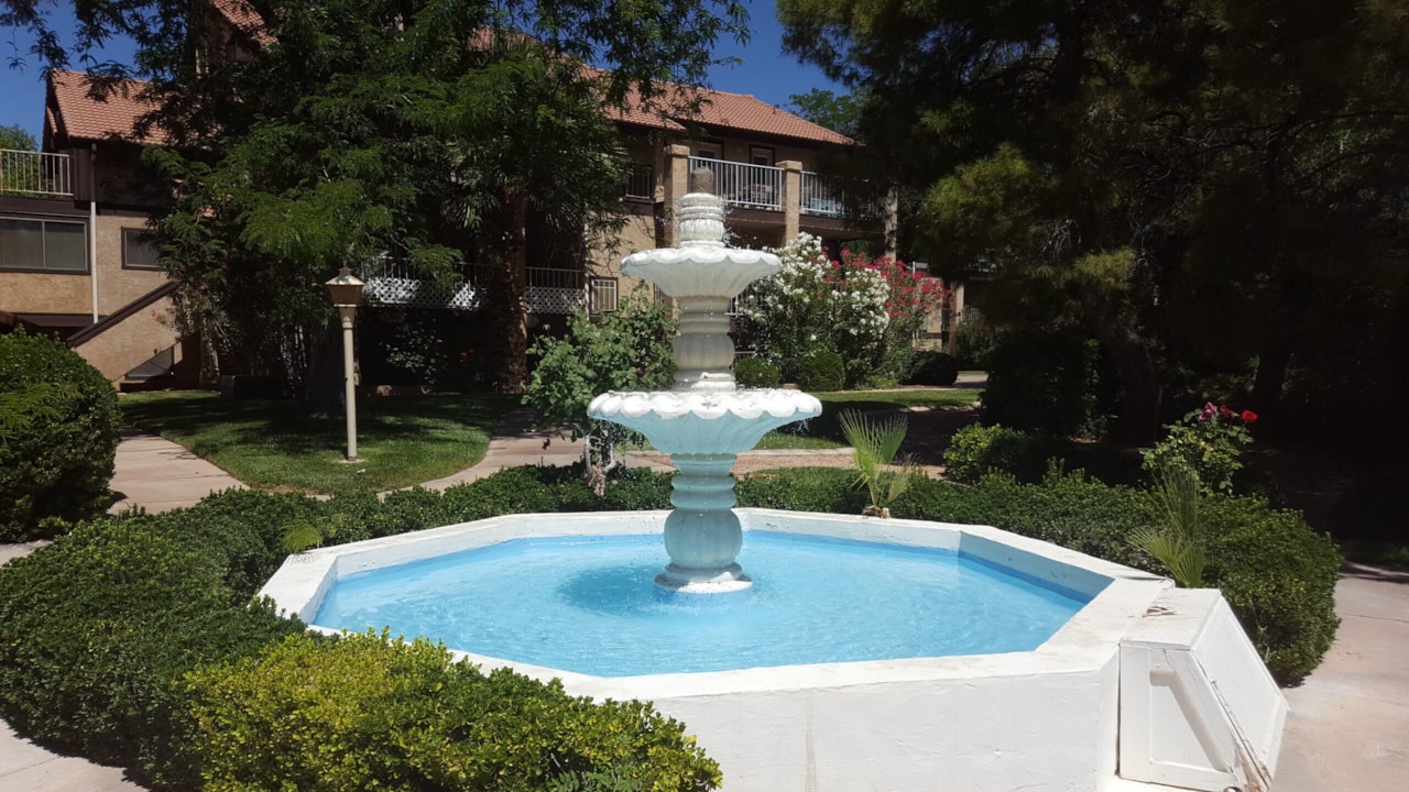 860 S Village #h-8 St George, UT 84770 condo for sale, MLS#25-264582 - Erika Rogers Photo 10