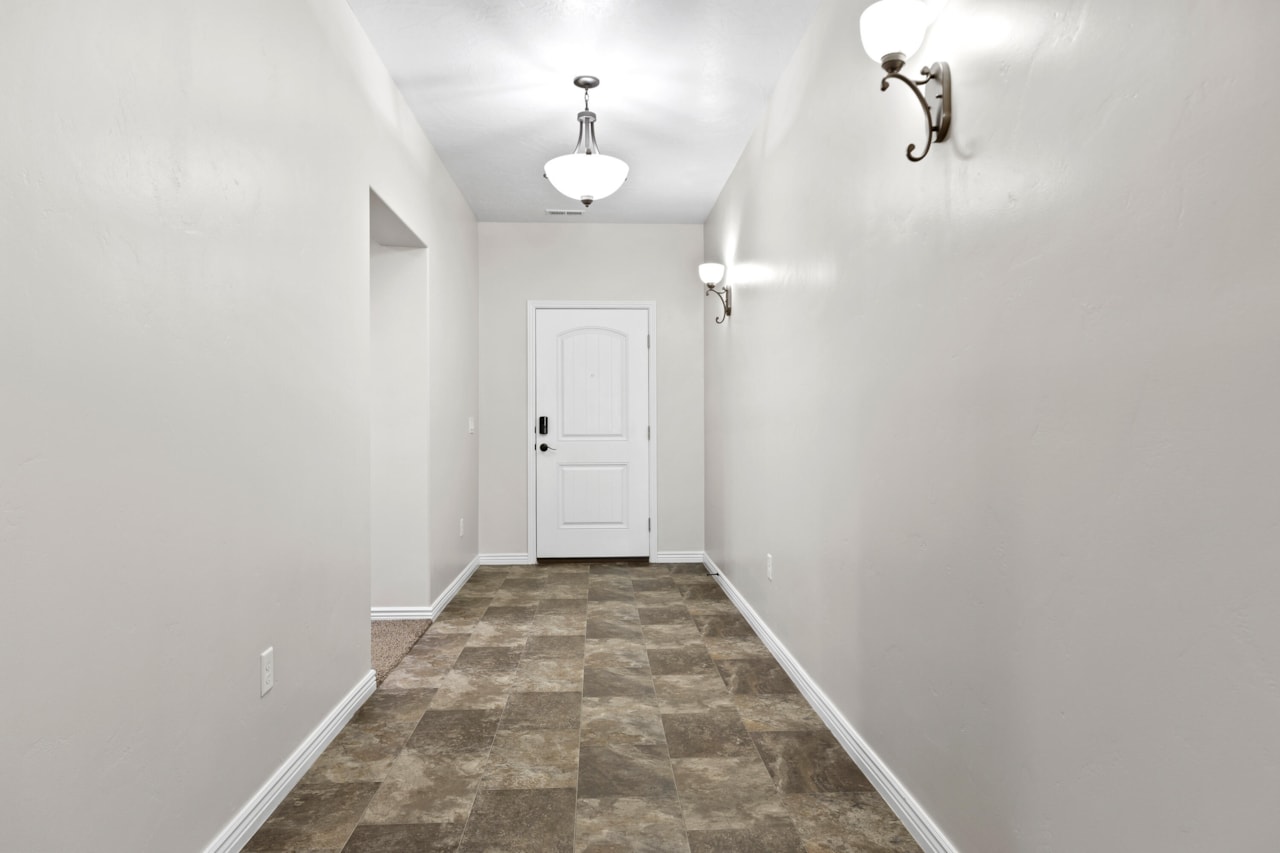 3342 S 240  W Washington, UT 84780 home for sale, MLS#25-262505 - Erika Rogers Photo 7