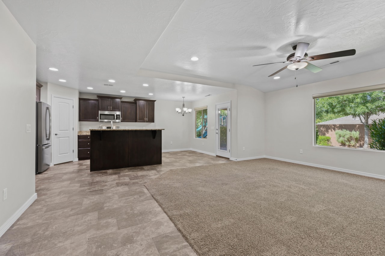 3342 S 240  W Washington, UT 84780 home for sale, MLS#25-262505 - Erika Rogers Photo 8