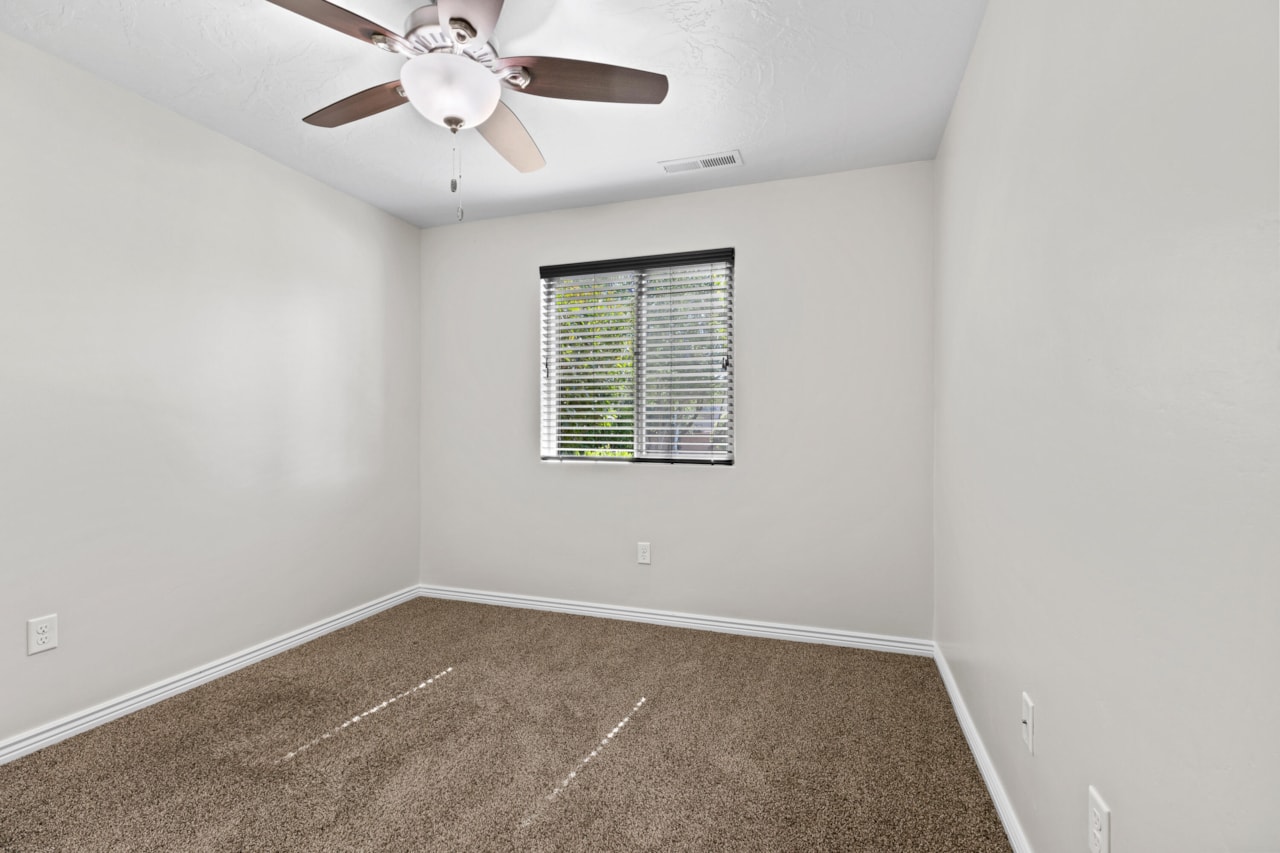 3342 S 240  W Washington, UT 84780 home for sale, MLS#25-262505 - Erika Rogers Photo 21