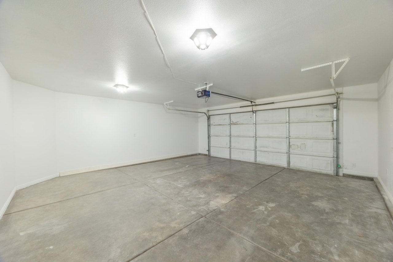 1548 W 1370 ST N St George, UT 84770 home for sale, MLS#25-264699 - Erika Rogers Photo 20