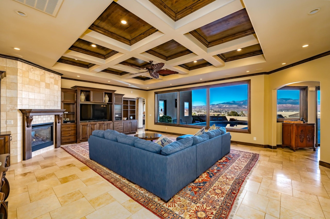 2018 E Opal Way St George, UT 84790 home for sale, MLS#25-264768 - Erika Rogers Photo 27