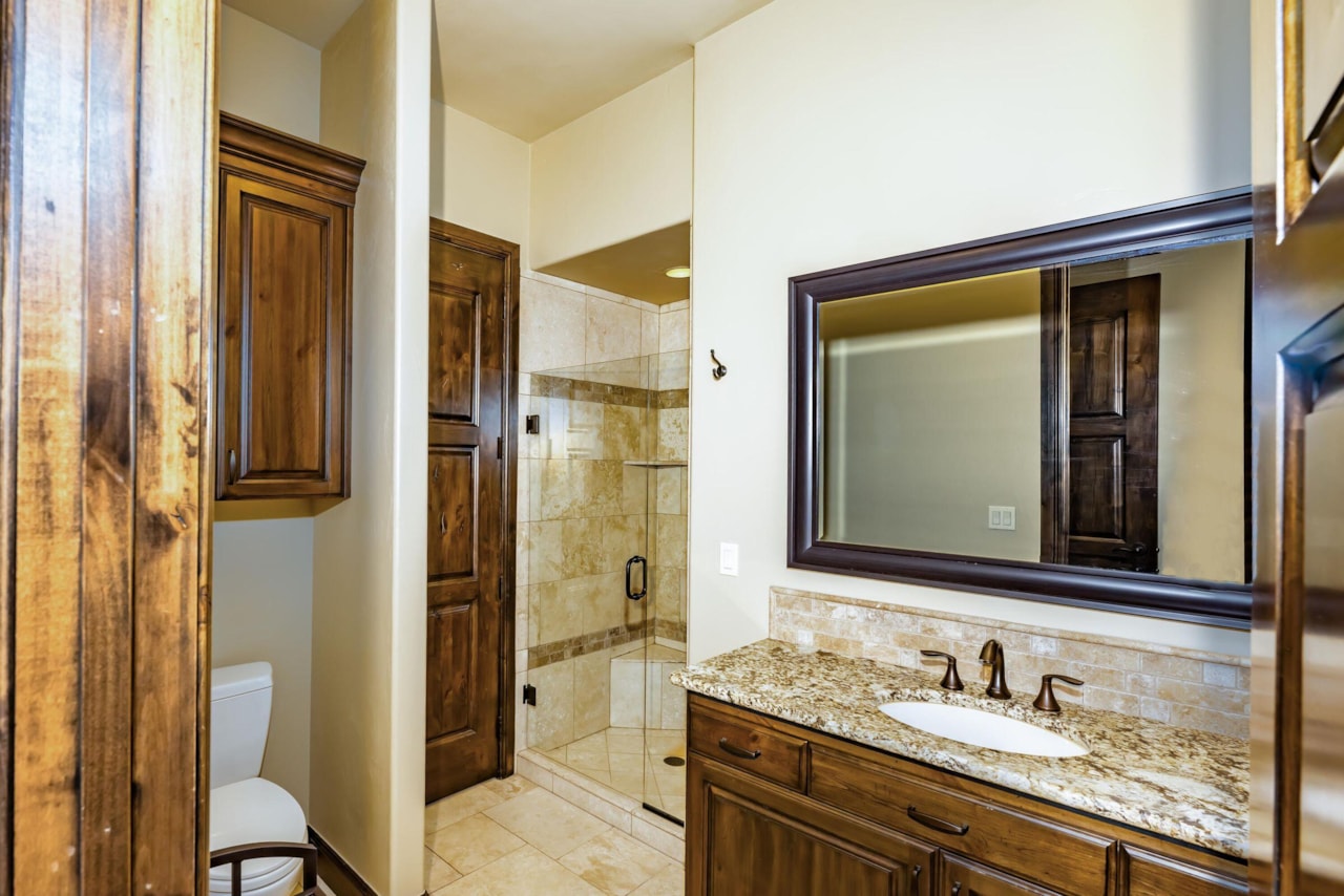 2018 E Opal Way St George, UT 84790 home for sale, MLS#25-264768 - Erika Rogers Photo 50