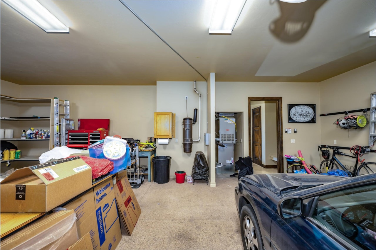 2018 E Opal Way St George, UT 84790 home for sale, MLS#25-264768 - Erika Rogers Photo 56