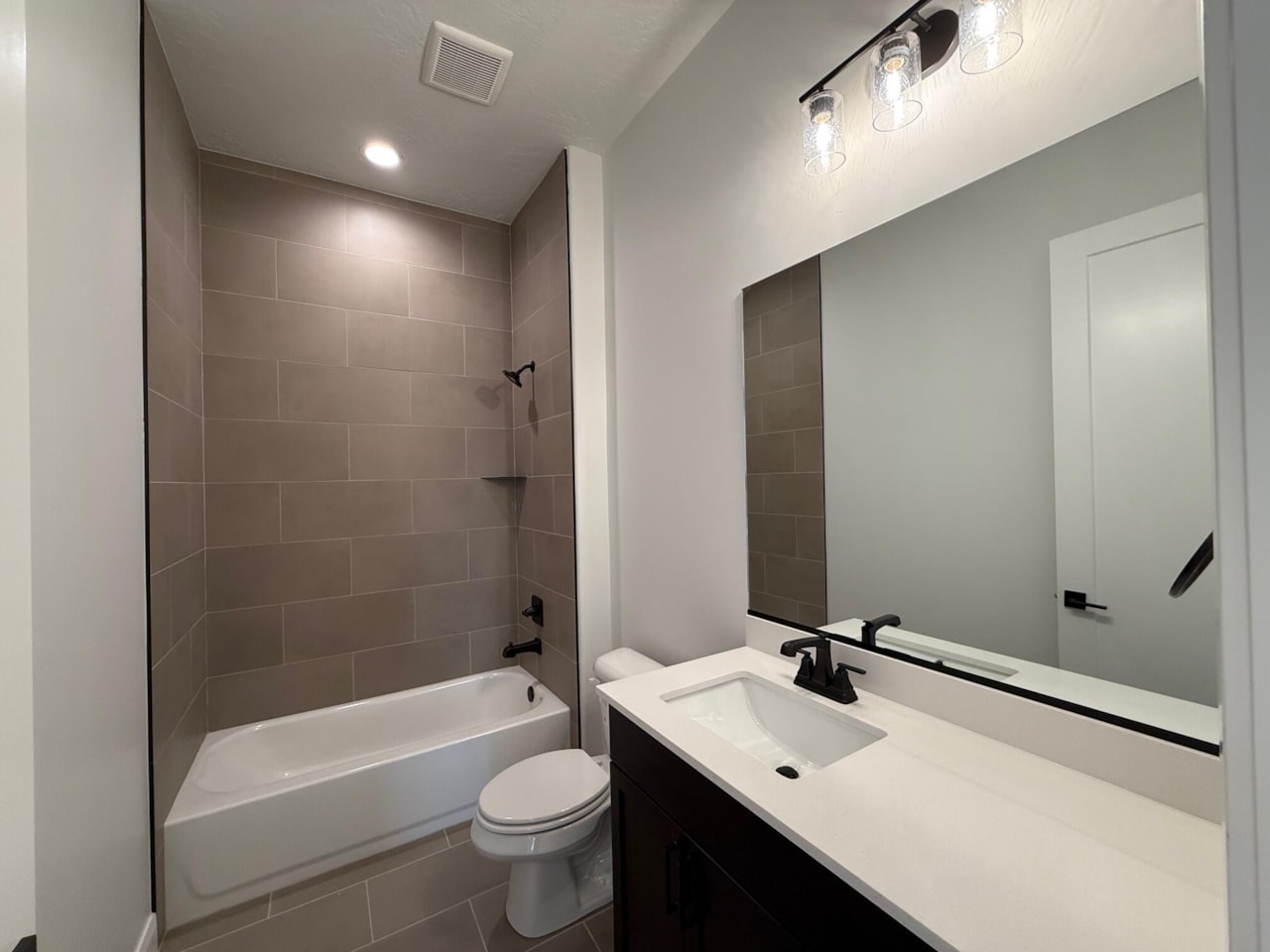 3069 W Platani Trl St George, UT 84770 home for sale, MLS#25-260798 - Erika Rogers Photo 10