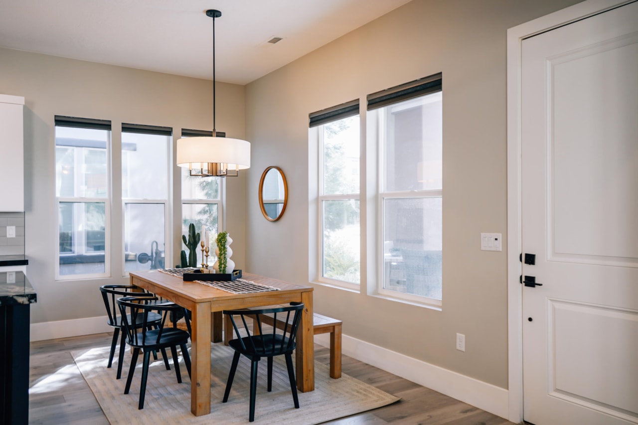 760 W Claystone DR St George, UT 84790 home for sale, MLS#25-264821 - Erika Rogers Photo 4