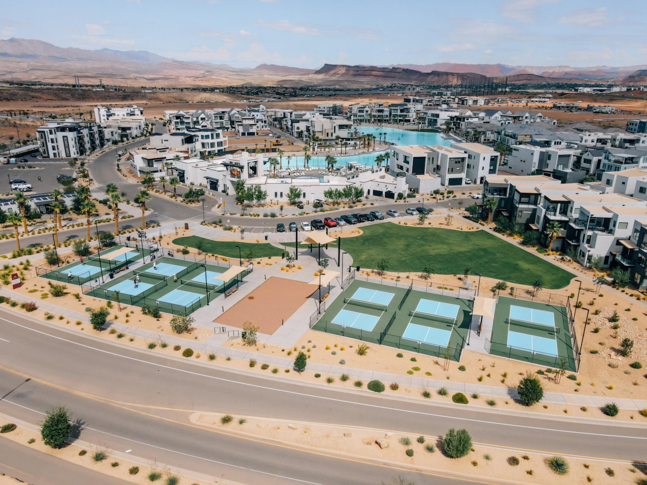 760 W Claystone DR St George, UT 84790 home for sale, MLS#25-264821 - Erika Rogers Photo 29