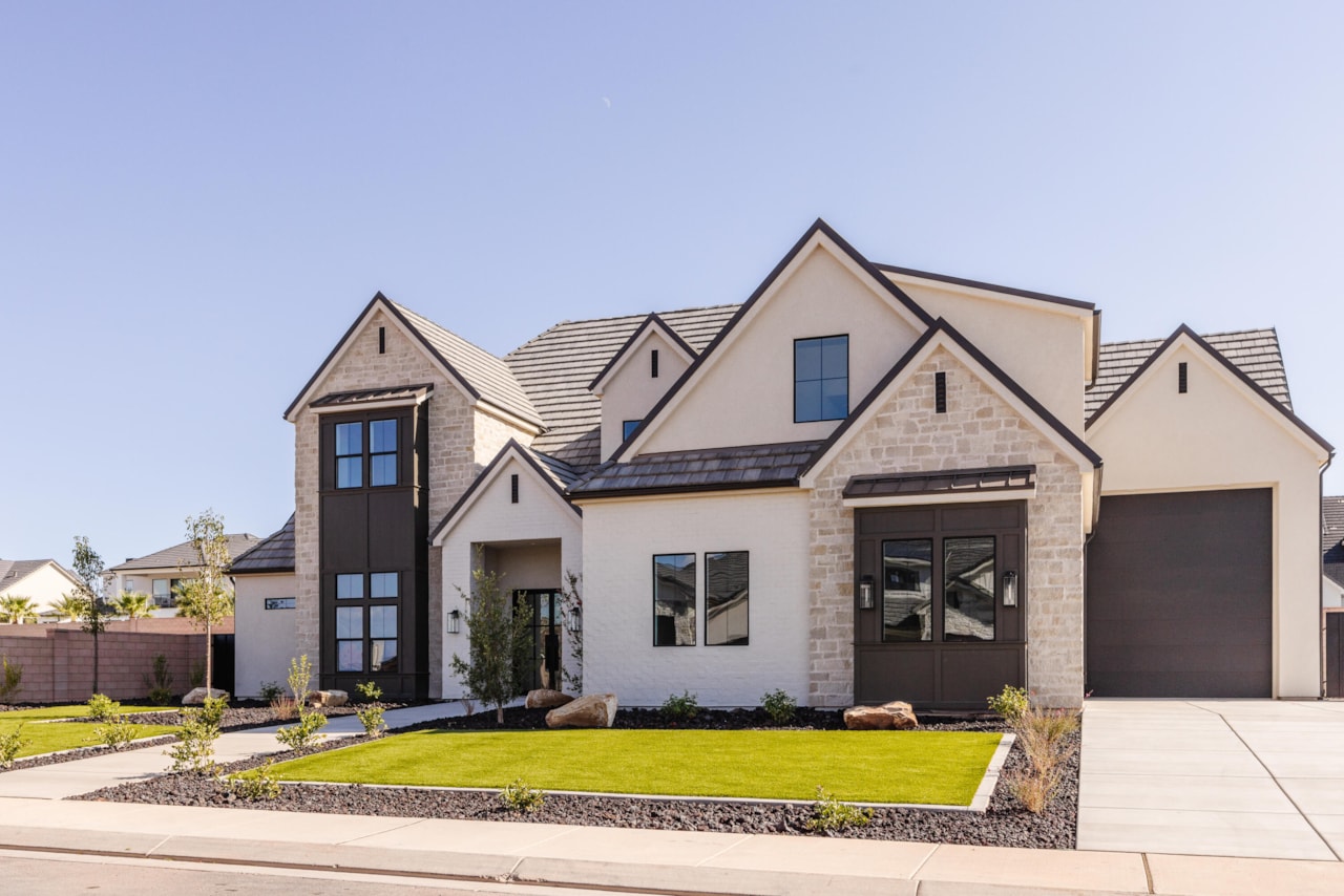 2938 Rowan LN St George, UT 84790 home for sale, MLS#25-264824 - Erika Rogers Photo 7