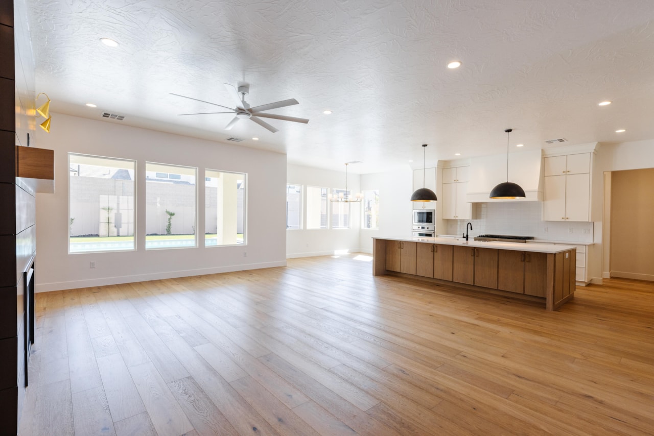 2938 Rowan LN St George, UT 84790 home for sale, MLS#25-264824 - Erika Rogers Photo 16