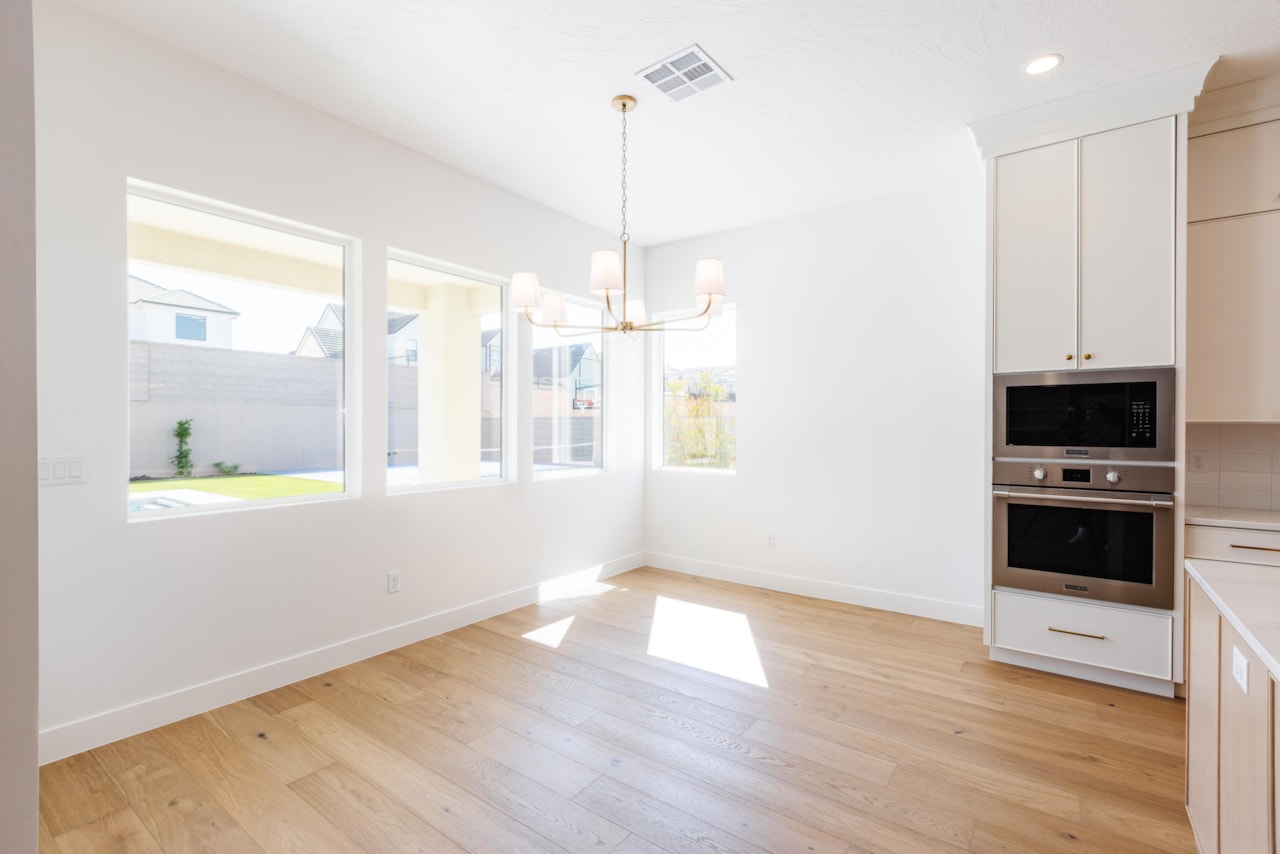 2938 Rowan LN St George, UT 84790 home for sale, MLS#25-264824 - Erika Rogers Photo 21