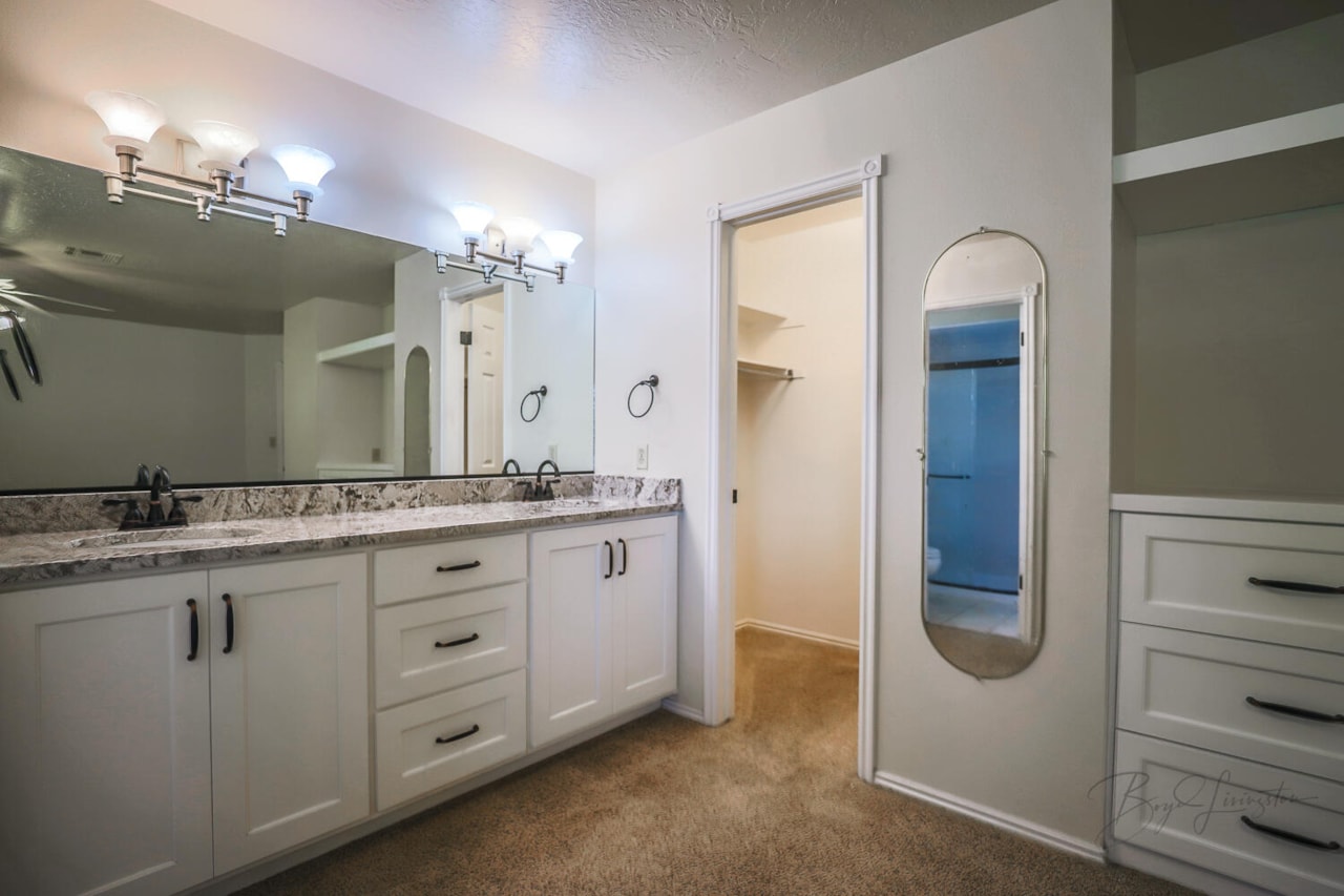 1942 Acacia Place St George, UT 84790 home for sale, MLS#25-264794 - Erika Rogers Photo 28