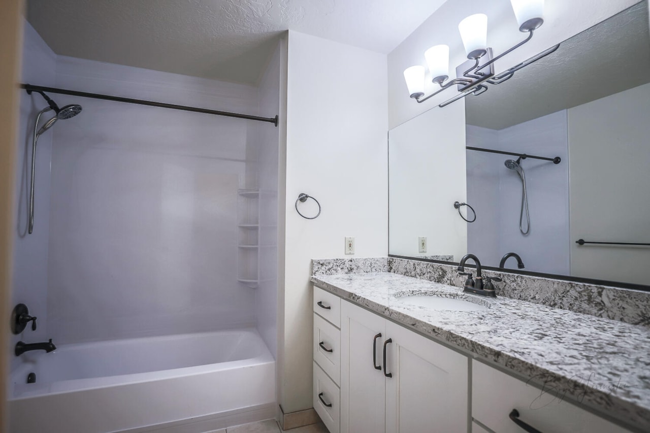 1942 Acacia Place St George, UT 84790 home for sale, MLS#25-264794 - Erika Rogers Photo 32