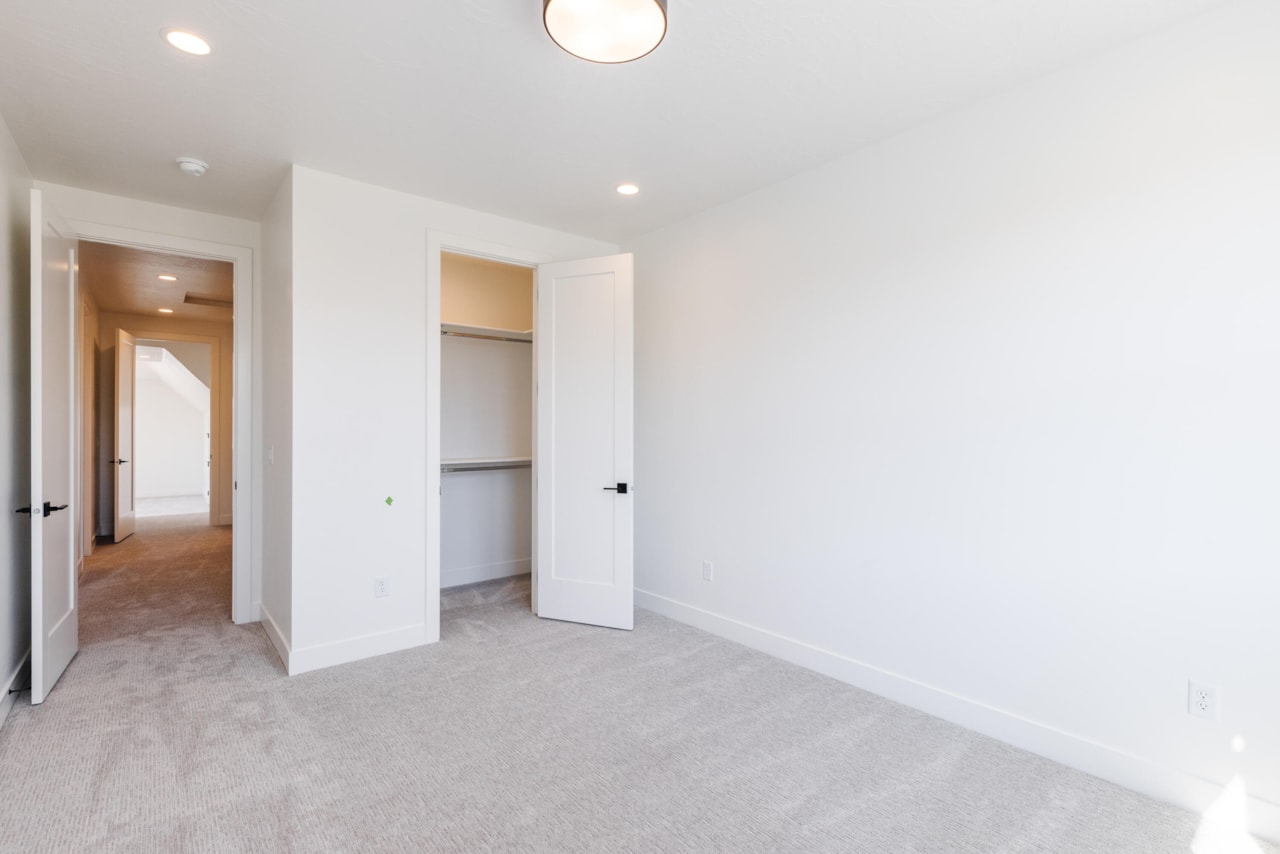 2938 Rowan LN St George, UT 84790 home for sale, MLS#25-264824 - Erika Rogers Photo 95