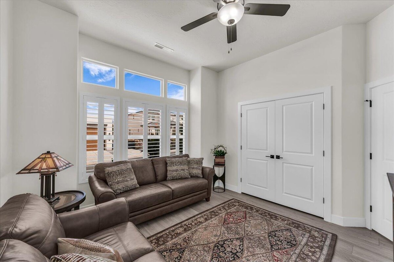 1434 E Black Brush Washington, UT 84780 home for sale, MLS#25-264829 - Erika Rogers Photo 7