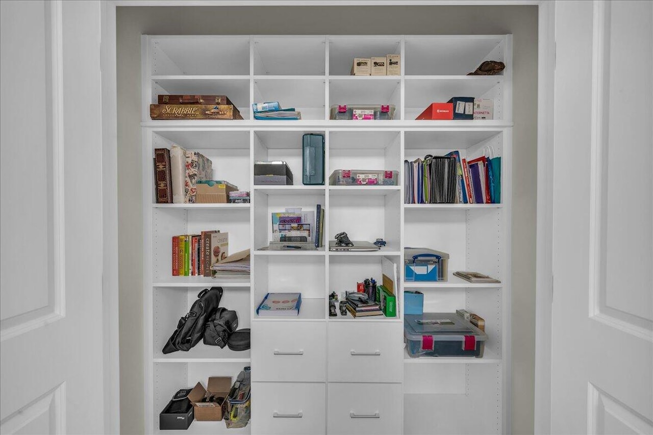 1434 E Black Brush Washington, UT 84780 home for sale, MLS#25-264829 - Erika Rogers Photo 10