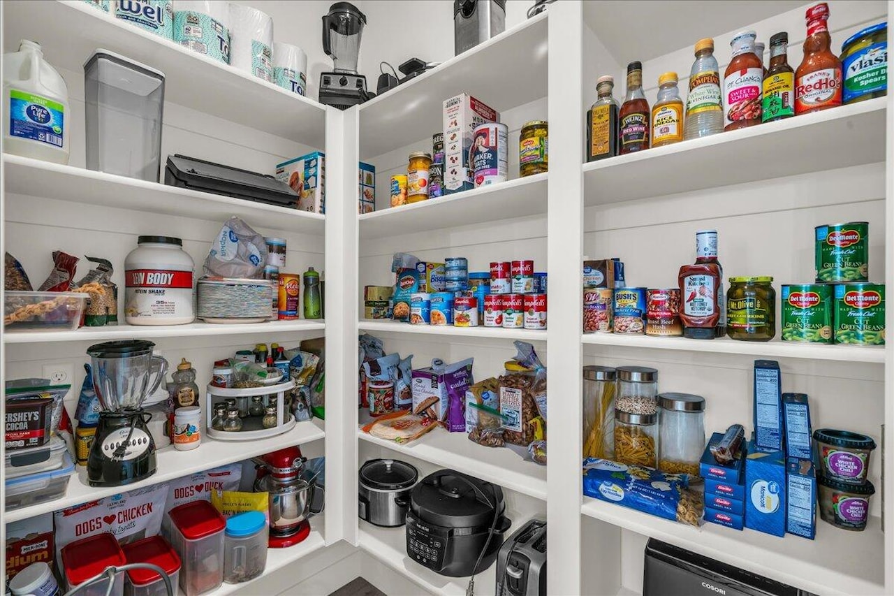 1434 E Black Brush Washington, UT 84780 home for sale, MLS#25-264829 - Erika Rogers Photo 22