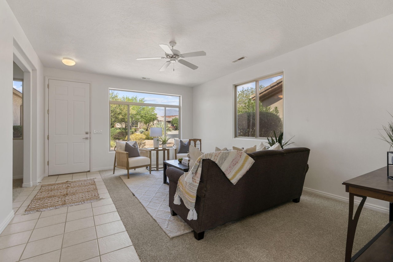 3414 E Willow Springs DR Washington, UT 84780 home for sale, MLS#25-264249 - Erika Rogers Photo 7