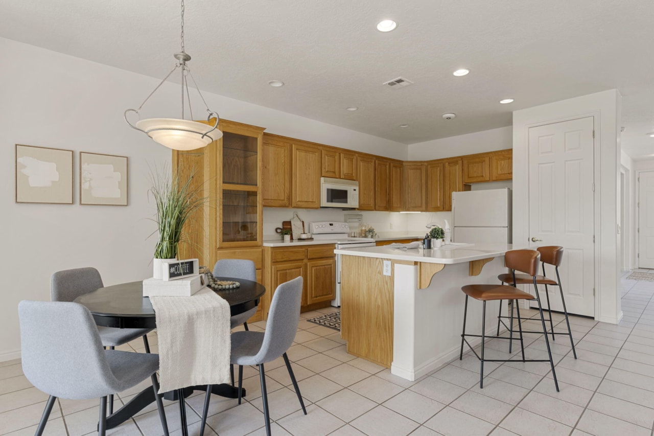 3414 E Willow Springs DR Washington, UT 84780 home for sale, MLS#25-264249 - Erika Rogers Photo 14