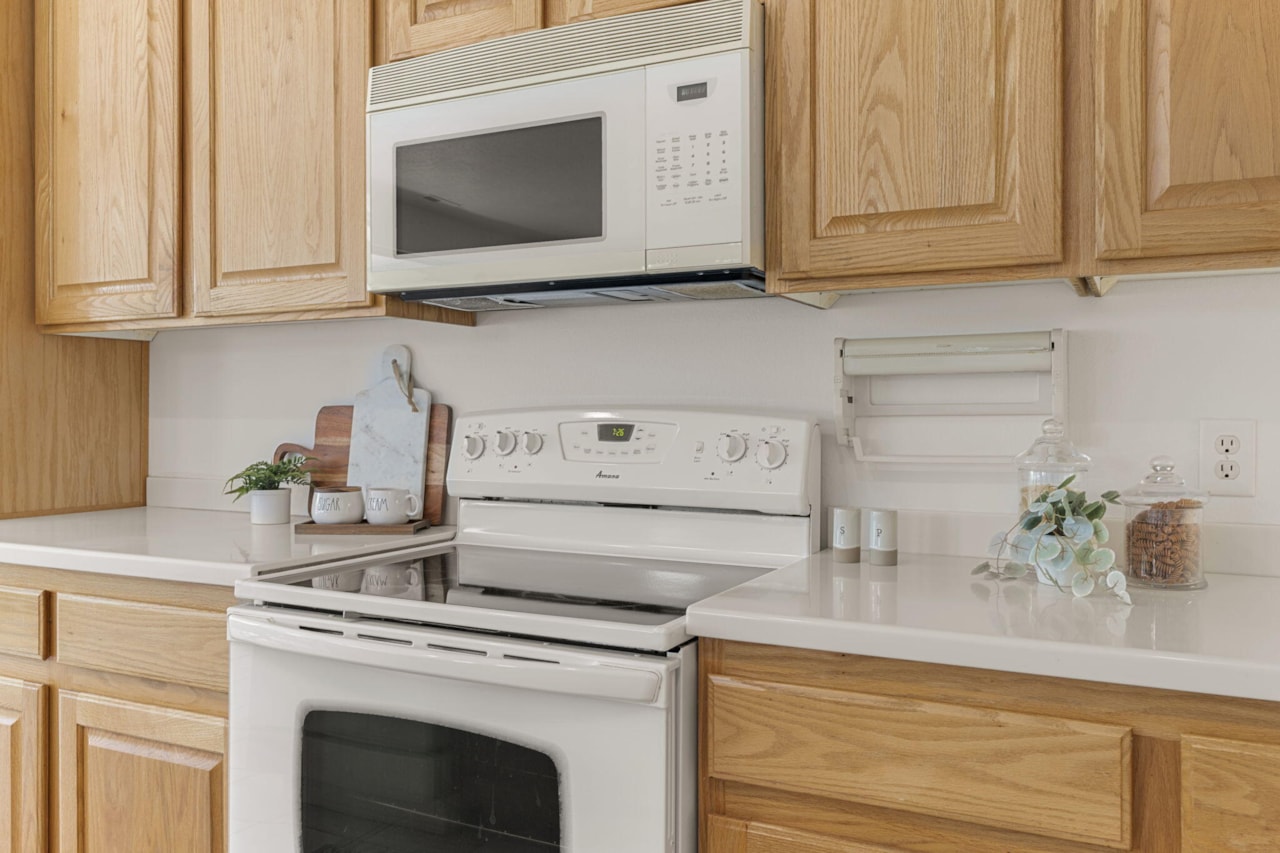 3414 E Willow Springs DR Washington, UT 84780 home for sale, MLS#25-264249 - Erika Rogers Photo 17