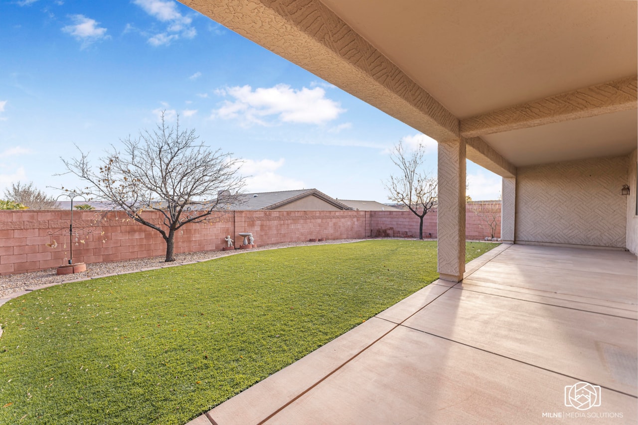 3414 E Willow Springs DR Washington, UT 84780 home for sale, MLS#25-264249 - Erika Rogers Photo 32