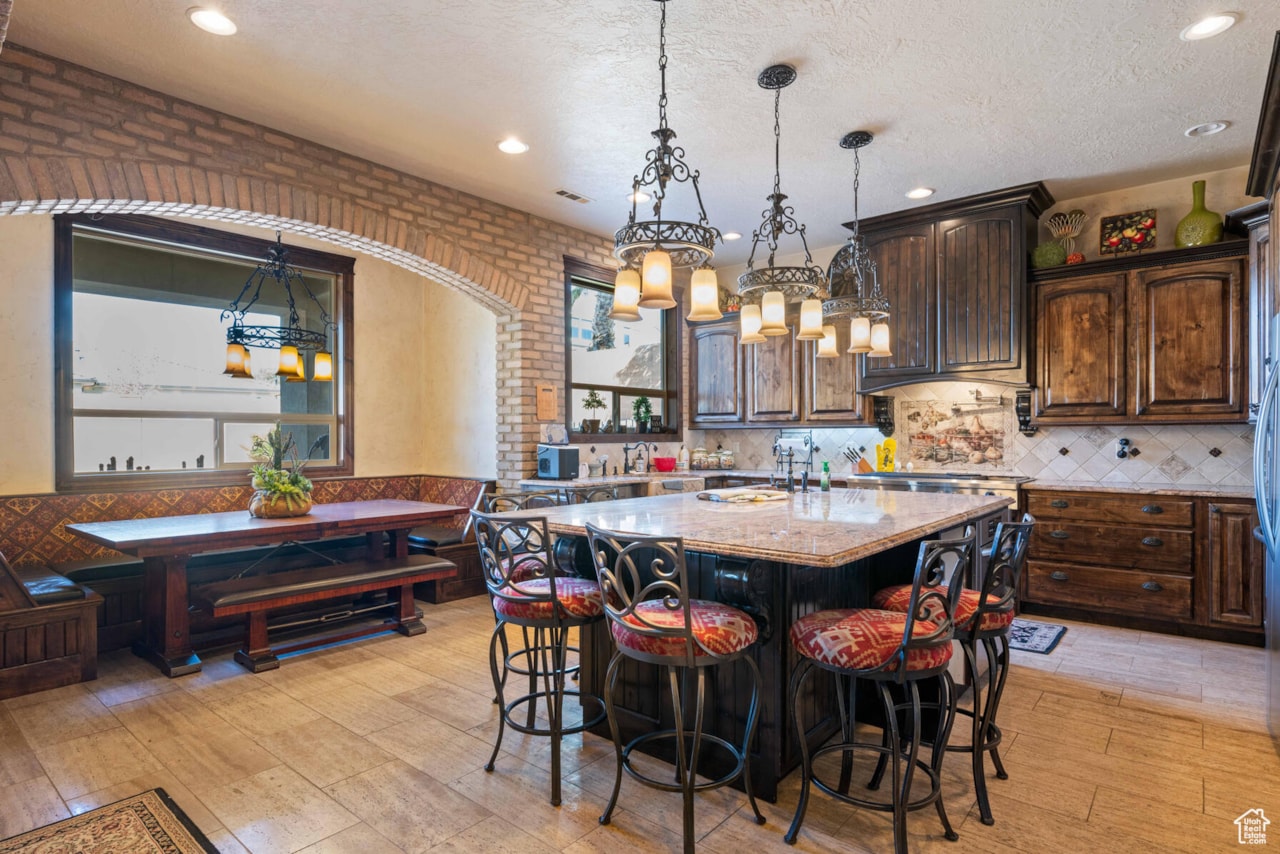 969 E Outlaw Gulch Washington, UT 84780 home for sale, MLS#25-264843 - Erika Rogers Photo 15